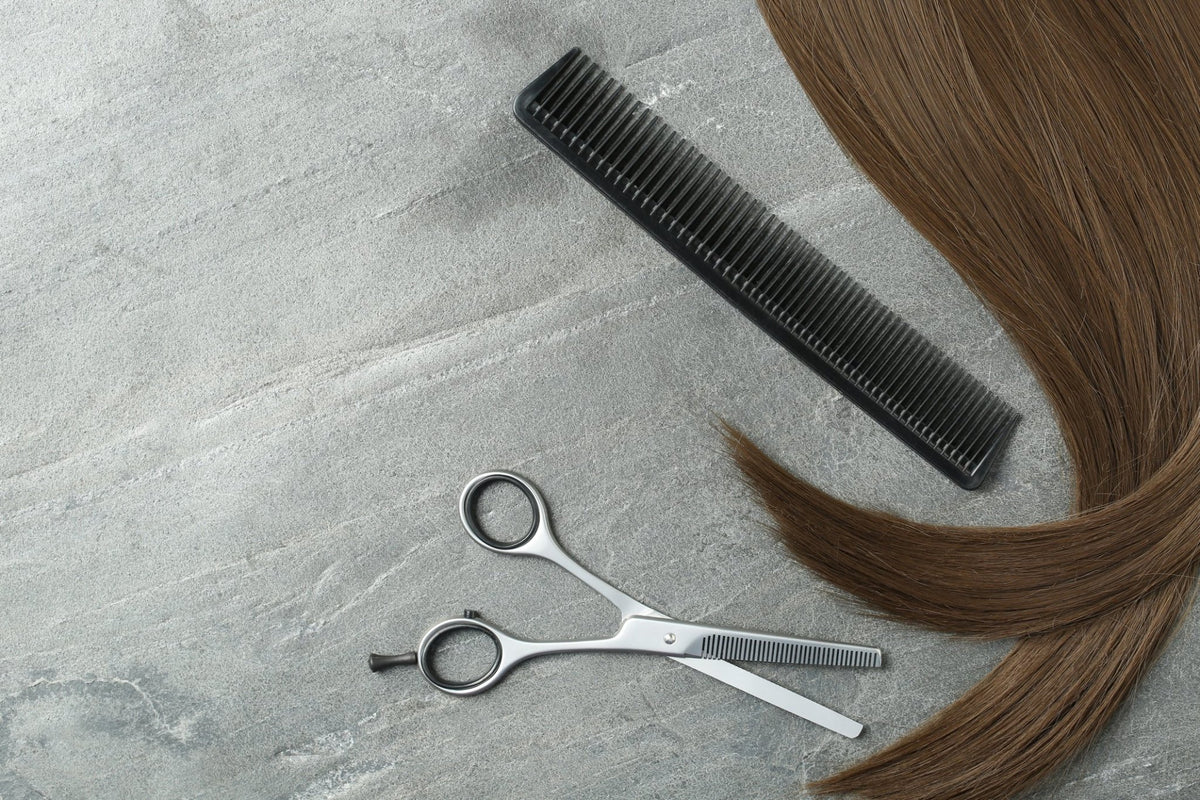 How To Use Thinning Scissors 5 Minute Guide To Thinning Hair Shears